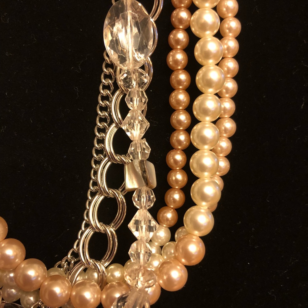 6 Strand Beautiful Necklace, NWT Cookie Lee